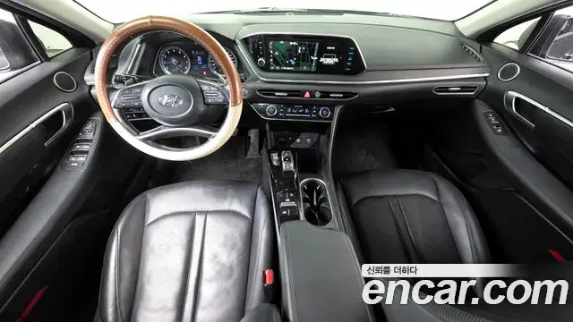 Hyundai Sonata Hybrid 2020 — ფოტო 23/32