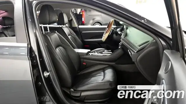 Hyundai Sonata Hybrid 2020 — ფოტო 27/32