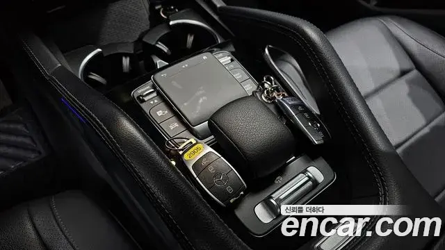 Mercedes-Benz GLE-Class 2019 — Фото 19/20