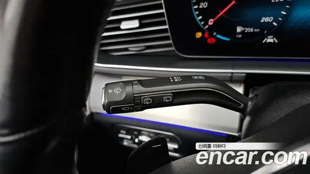 Mercedes-Benz GLE-Class 2019 — ფოტო 26/35
