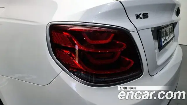 Kia The K9 2018 — Şəkil 23/35