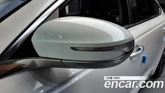 Kia The K9 2018 — Şəkil 25/35
