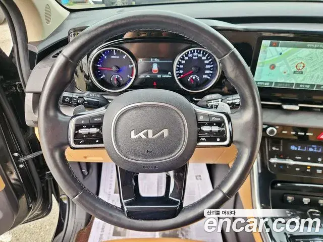 Kia Carnival 2021 — Şəkil 10/20