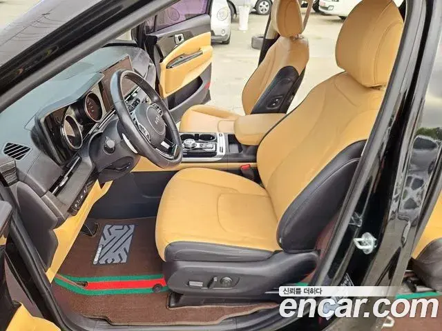 Kia Carnival 2021 — Şəkil 14/20