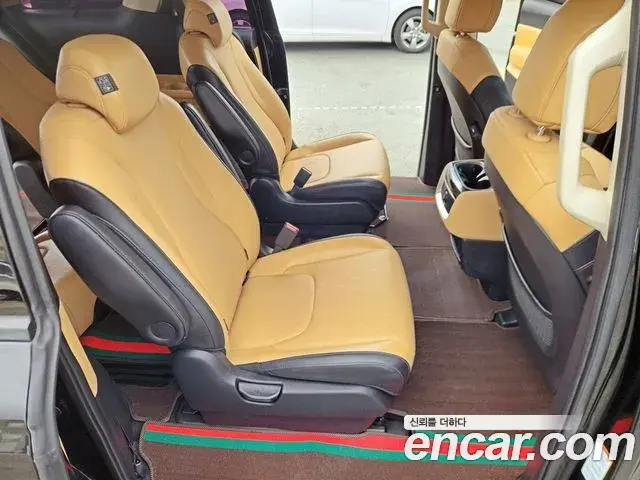 Kia Carnival 2021 — Şəkil 4/20