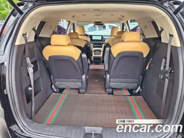 Kia Carnival 2021 — Şəkil 13/20