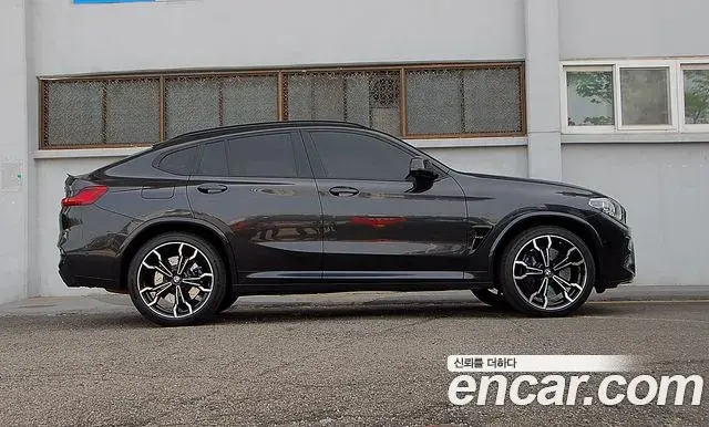 BMW X4M 2021 — ფოტო 15/19