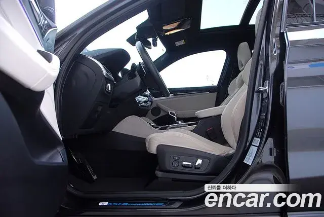 BMW X4M 2021 — ფოტო 13/19
