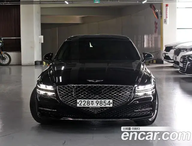 Genesis G80 2020 — Photo 2/20