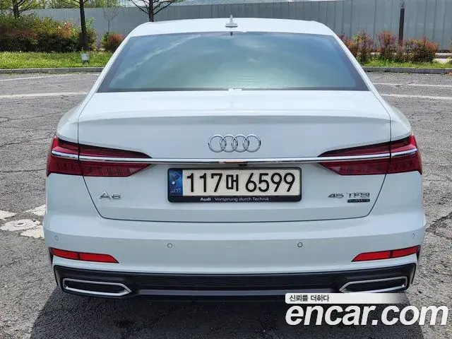 Audi A6 2021 — Photo 6/20