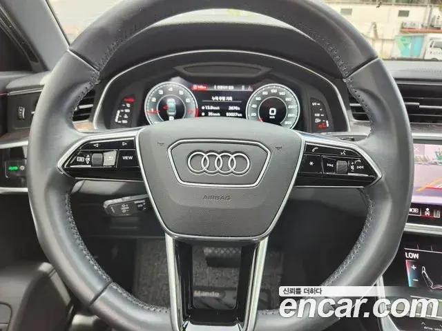 Audi A6 2021 — Photo 8/20
