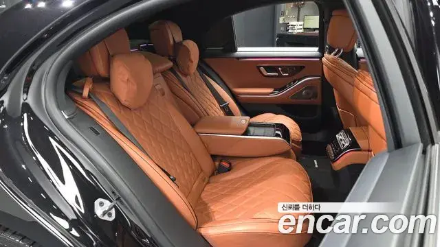 Mercedes-Benz S-Class 2023 — ფოტო 16/32
