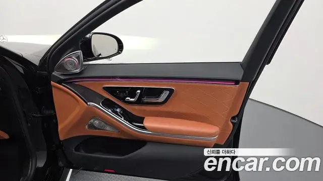 Mercedes-Benz S-Class 2023 — ფოტო 19/32