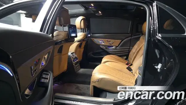 Mercedes-Benz S-Class 2019 — Şəkil 19/30