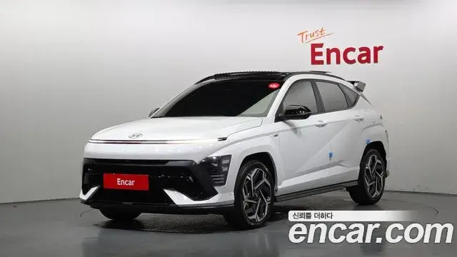 Hyundai Kona Hybrid 2023 — Photo 14/20