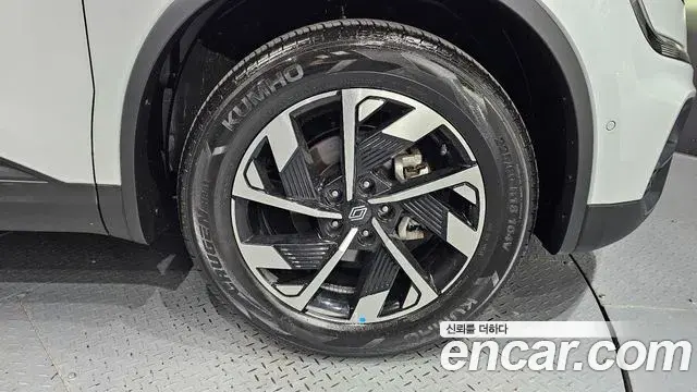 Renault Samsung QM6 2024 — ფოტო 2/25