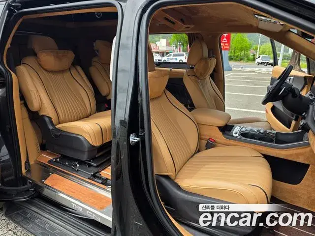 Kia Carnival 2024 — Photo 7/20