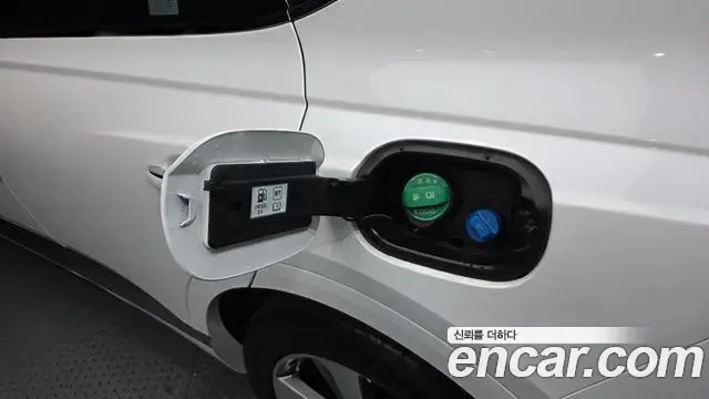 Genesis GV80 2021 — ფოტო 30/34