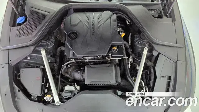 Genesis G80 2021 — Photo 17/20