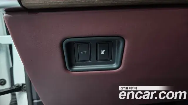 Land Rover Range Rover 2025 — Şəkil 7/38