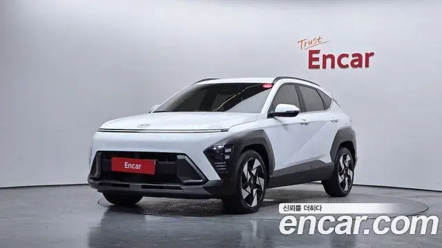 Hyundai Kona 2023 — Фото 1/20