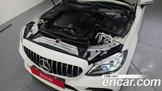 Mercedes-Benz C-Class 2020 — Şəkil 15/20
