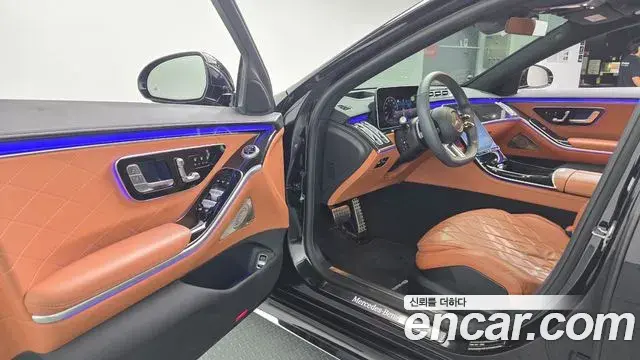 Mercedes-Benz S-Class 2021 — Photo 6/20