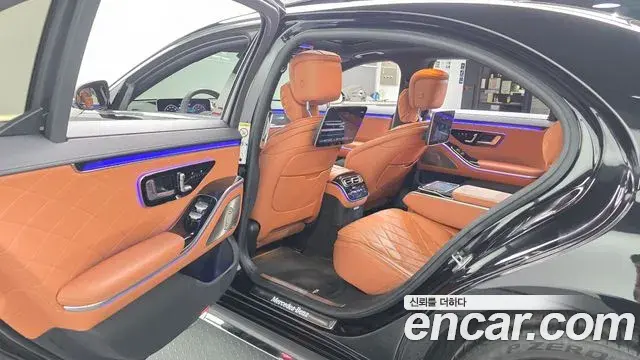 Mercedes-Benz S-Class 2021 — Photo 14/20