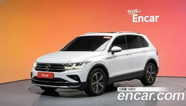 Volkswagen Tiguan 2021 — Şəkil 21/33
