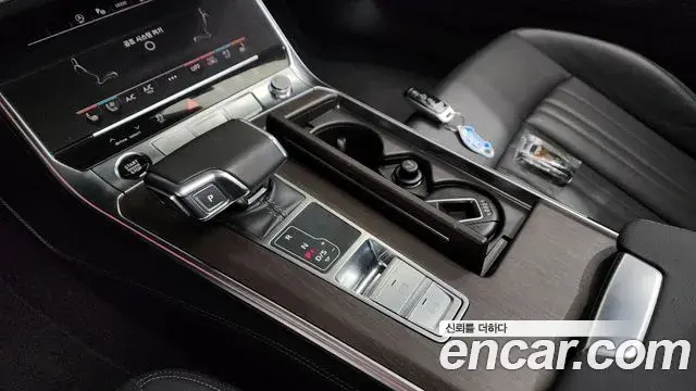 Audi A6 2023 — Şəkil 19/39