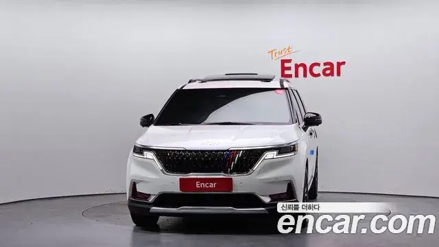 Kia Carnival 2021 — Photo 3/20