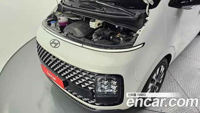 Hyundai Staria 2023 — Şəkil 19/20