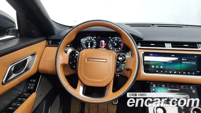 Land Rover Range Rover Velar 2019 — Photo 27/36