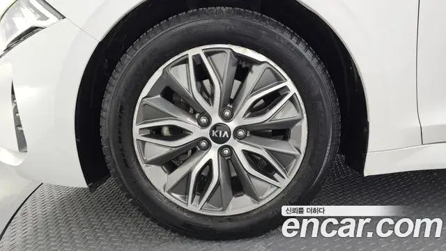 Kia K5 2020 — Şəkil 3/30