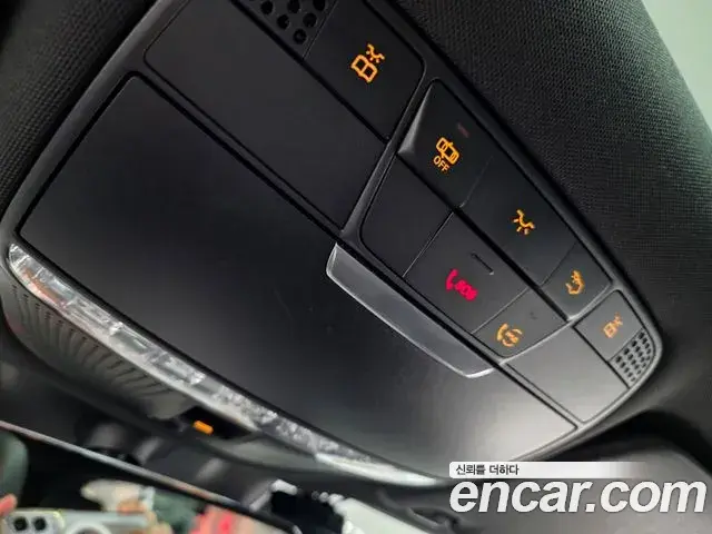 Mercedes-Benz GLC-Class 2022 — Фото 17/17