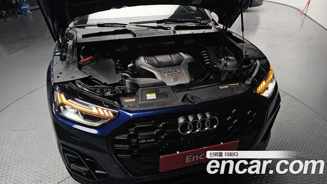 Audi SQ5 2021 — Şəkil 10/33