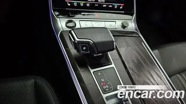 Audi A6 2023 — Şəkil 24/35