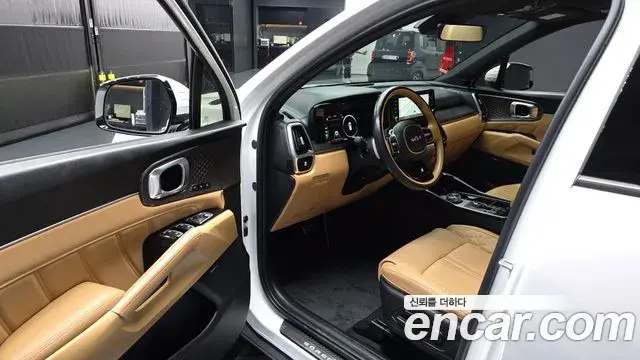 Kia Sorento 2022 — Photo 24/32