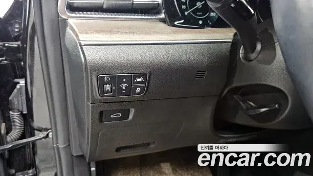 Kia K5 2021 — Şəkil 26/32
