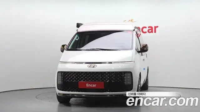 Hyundai Staria 2024 — Şəkil 32/35