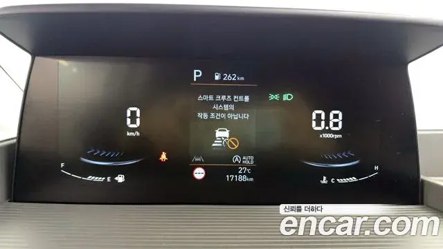 Hyundai Staria 2024 — Şəkil 16/35