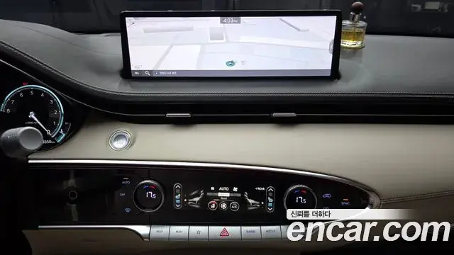 Genesis GV70 2021 — Photo 19/32