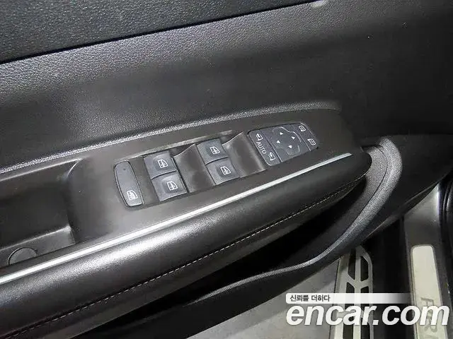 Renault Samsung QM6 2022 — Фото 13/20