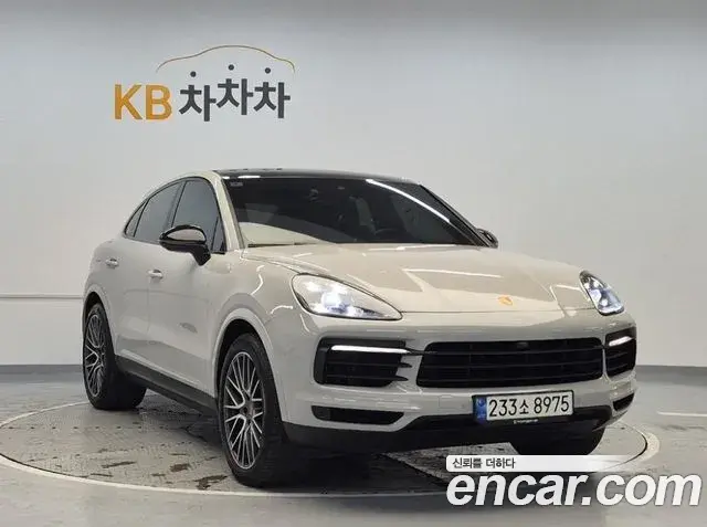 Porsche Cayenne 2021 — Şəkil 19/20
