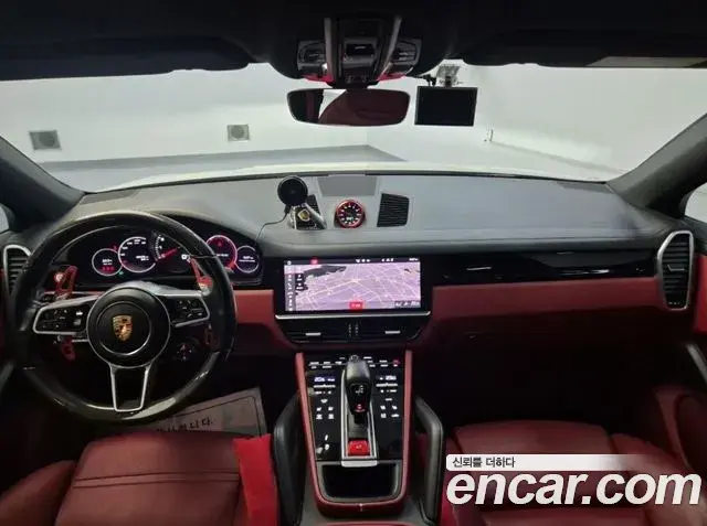 Porsche Cayenne 2021 — Şəkil 14/20