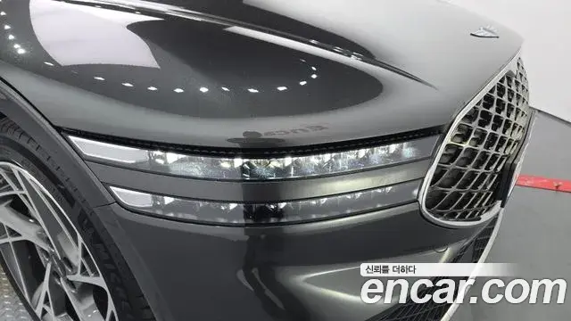 Genesis G90 2022 — ფოტო 7/31