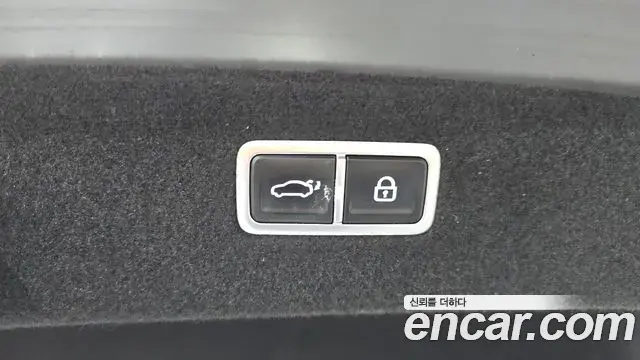 Genesis G90 2022 — ფოტო 1/31