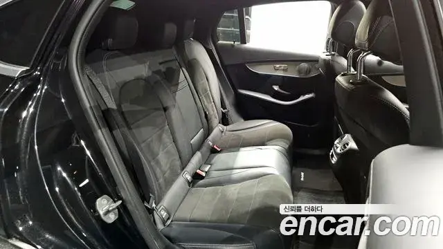 Mercedes-Benz GLC-Class 2019 — ფოტო 32/32