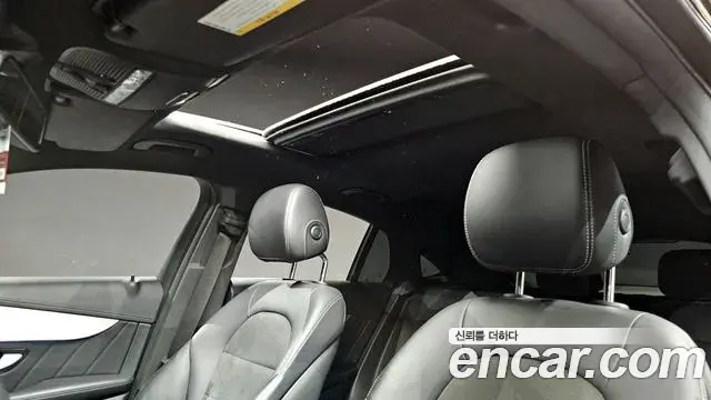 Mercedes-Benz GLC-Class 2019 — ფოტო 24/32