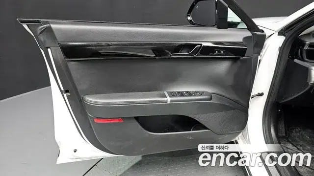 Hyundai Grandeur Hybrid 2024 — Şəkil 26/32
